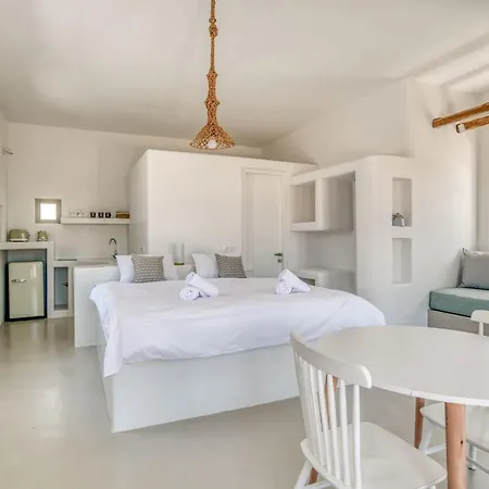 Apartment Lil Paros Aprt.3 *
